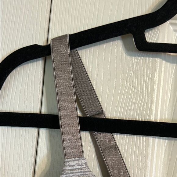 HANES Gray Heather Large Wireless Bra Soft Jersey Mesh Adjustable Lined - Picture 4 of 10